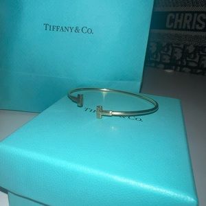 Tiffany t wire narrow bracelet in s/m